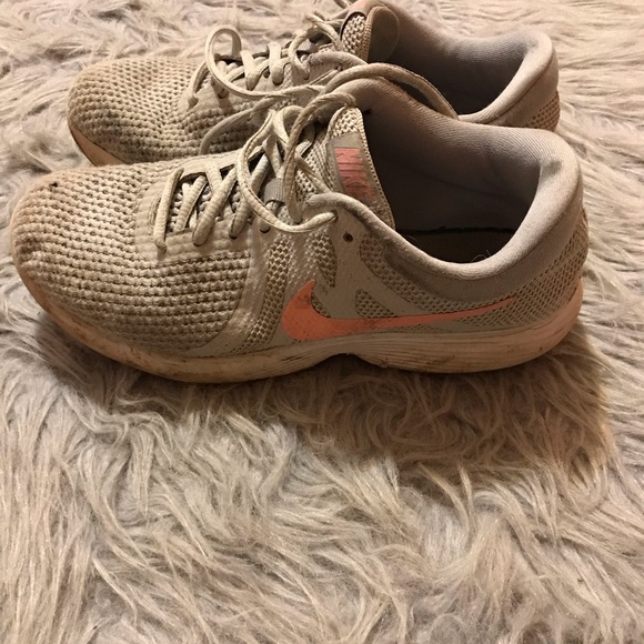 Nike Revolution 4 Sneakers - Picture 2 of 5